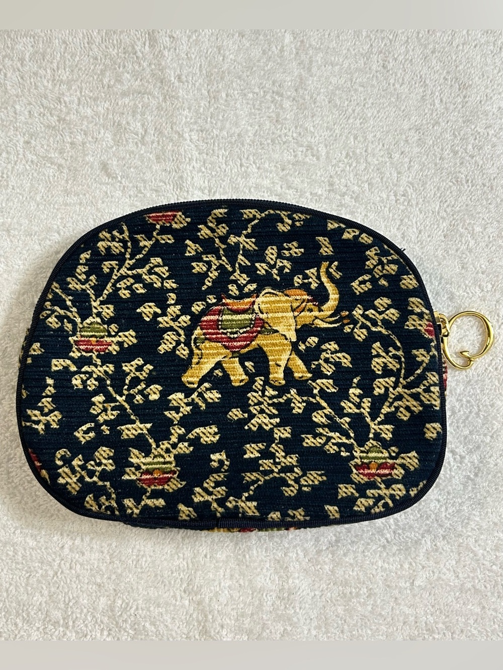 Vintage OSCAR Oscar De La Renta Elephant Woven Jacquard Travel Cosmetic Bag